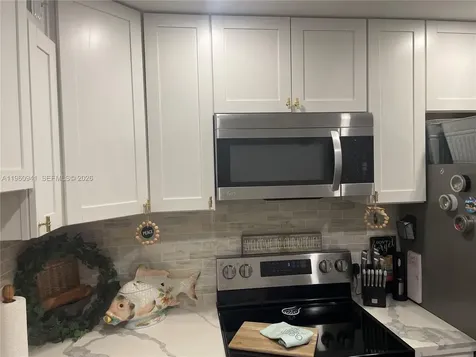 1401 SW 134th Way Pembroke Pines FL 33027