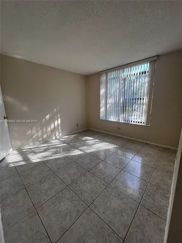 Lauderhill FL 33319
