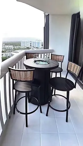 1000 W Island Boulevard Aventura FL 33160