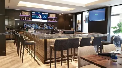 1000 W Island Boulevard Aventura FL 33160