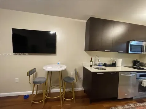 1560 Pennsylvania Avenue Miami Beach FL 33139