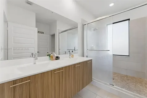 8301 NW 41st Street Doral FL 33166