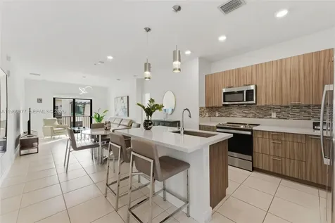 8301 NW 41st Street Doral FL 33166