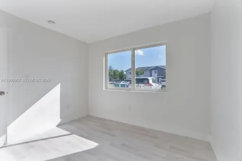 2767 NW 191st Terrace Miami Gardens FL 33056