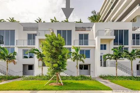 2960 NE 207th Street Aventura FL 33180