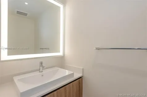 2960 NE 207th Street Aventura FL 33180