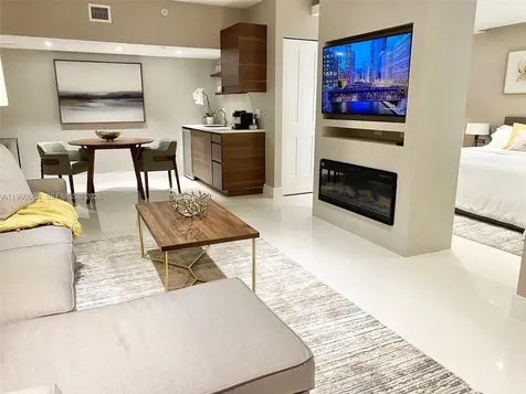 2960 NE 207th Street Aventura FL 33180