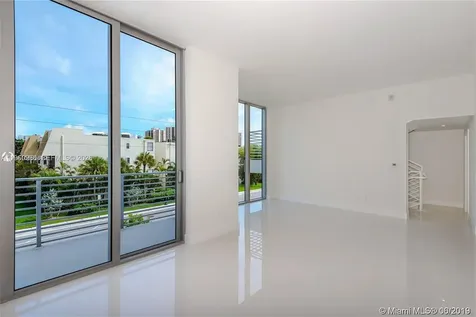 2960 NE 207th Street Aventura FL 33180