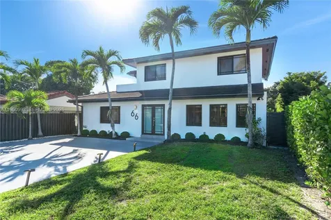 66 NW 73rd Place Miami FL 33126