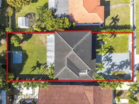 66 NW 73rd Place Miami FL 33126