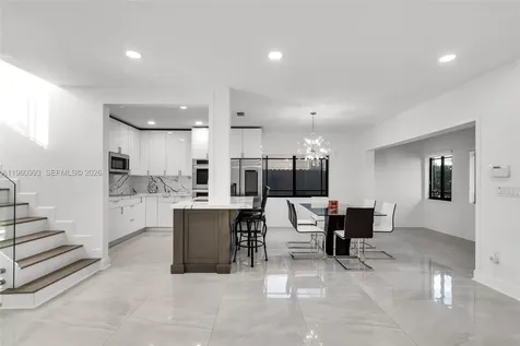 66 NW 73rd Place Miami FL 33126