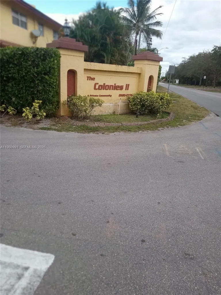 2747 NW 47th Lane Lauderdale Lakes FL 33313