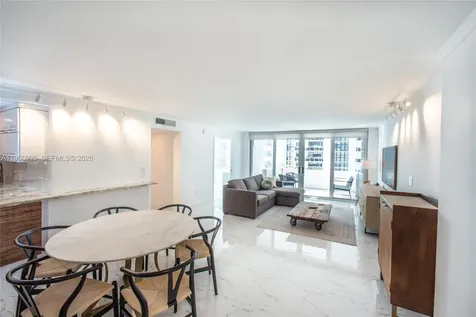 11 Island Avenue Miami Beach FL 33139