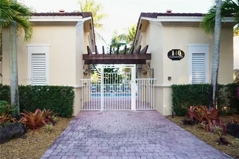 130 Jacaranda Country Club Drive Plantation FL 33324