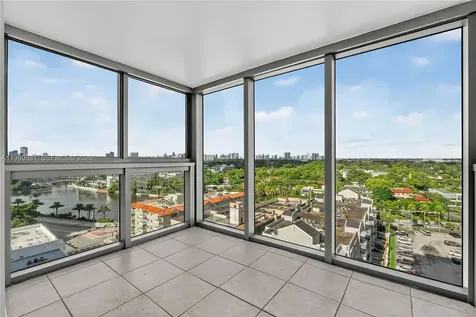 2655 Collins Avenue Miami Beach FL 33140