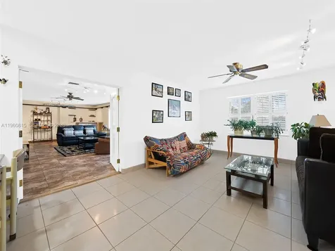 11905 SW 48th Court Cooper City FL 33330