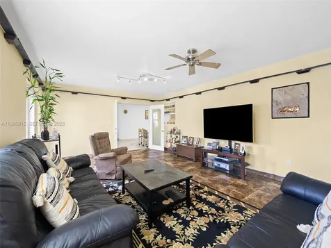 11905 SW 48th Court Cooper City FL 33330