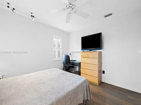 11905 SW 48th Court Cooper City FL 33330
