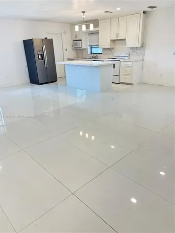 9711 Caribbean Cutler Bay FL 33189