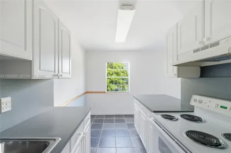 815 NE 28th Street Wilton Manors FL 33334