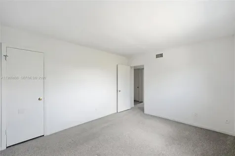815 NE 28th Street Wilton Manors FL 33334