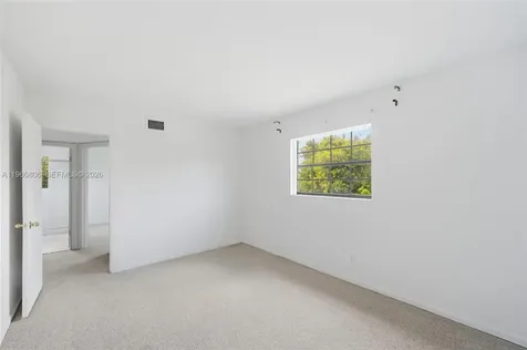 815 NE 28th Street Wilton Manors FL 33334