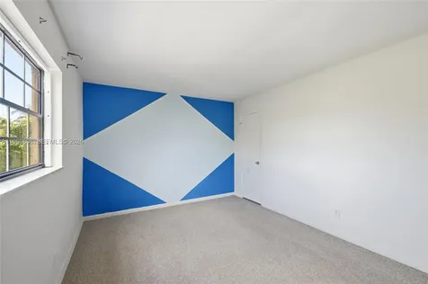 815 NE 28th Street Wilton Manors FL 33334