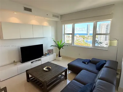 19900 E Country Club Drive Aventura FL 33180