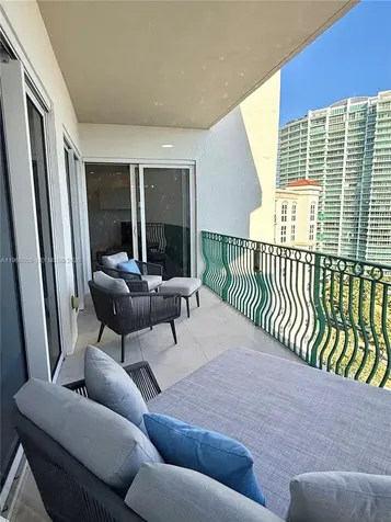 19900 E Country Club Drive Aventura FL 33180