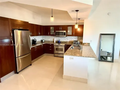 19900 E Country Club Drive Aventura FL 33180