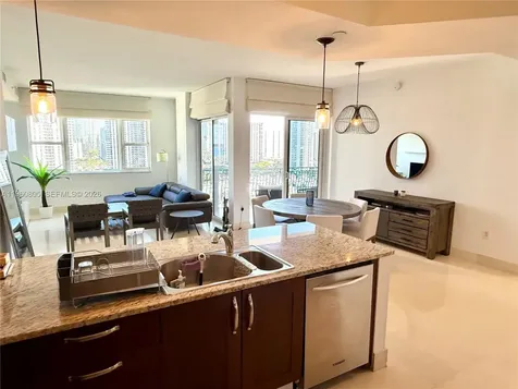 19900 E Country Club Drive Aventura FL 33180