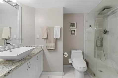 1600 S Ocean Drive Hollywood FL 33019