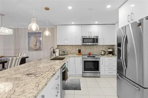 1600 S Ocean Drive Hollywood FL 33019