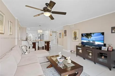1600 S Ocean Drive Hollywood FL 33019