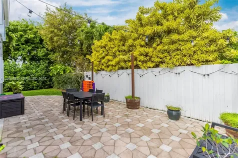 11351 SW 63rd Terrace Miami FL 33173