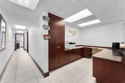 3940 SW 8th Street Coral Gables FL 33134