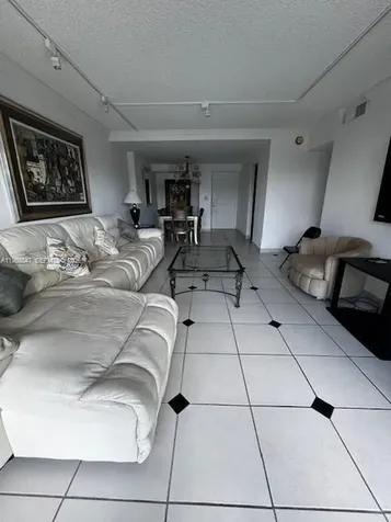 100 Bayview Drive Sunny Isles Beach FL 33160