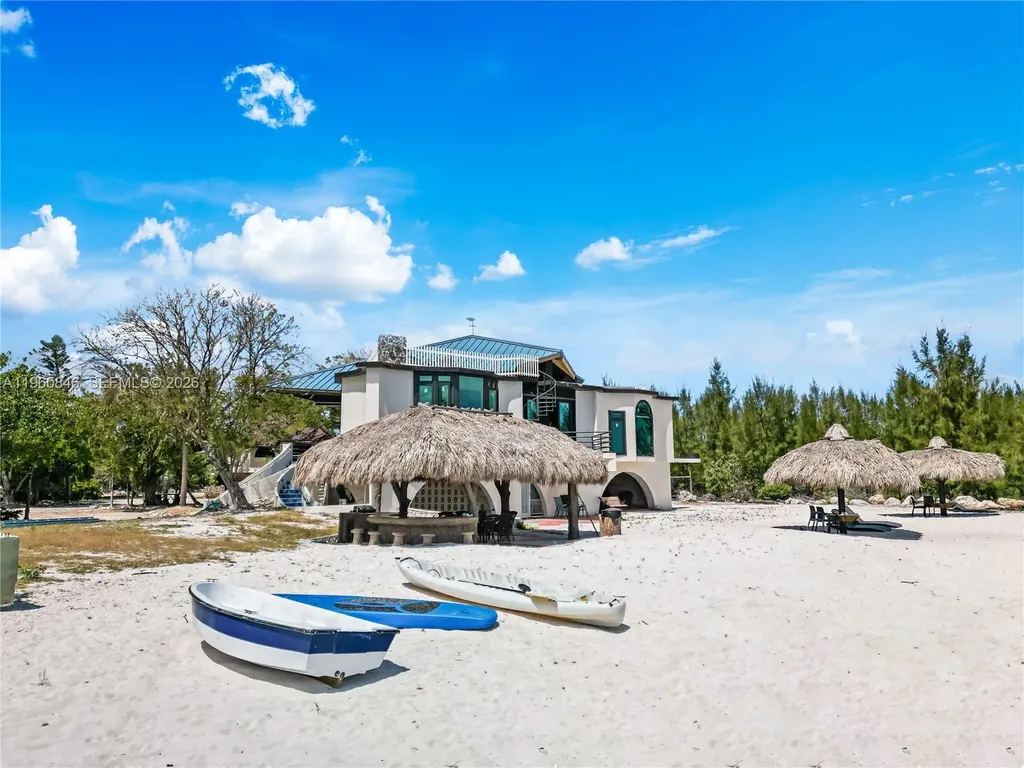 1557 Long Beach Drive Big Pine FL 33043