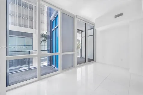 851 NE 1st Avenue Miami FL 33132