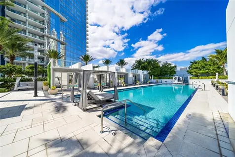 851 NE 1st Avenue Miami FL 33132