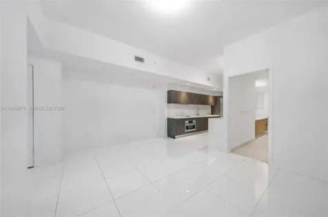 851 NE 1st Avenue Miami FL 33132