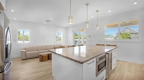 410 Bowie Lane Key Largo FL 33037