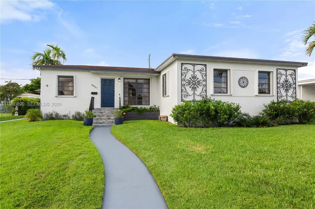 8461 SW 33rd Terrace Miami FL 33155