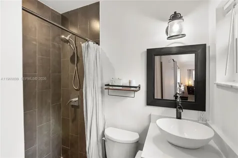 8461 SW 33rd Terrace Miami FL 33155