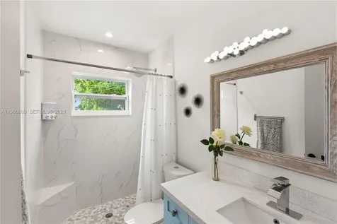 8461 SW 33rd Terrace Miami FL 33155
