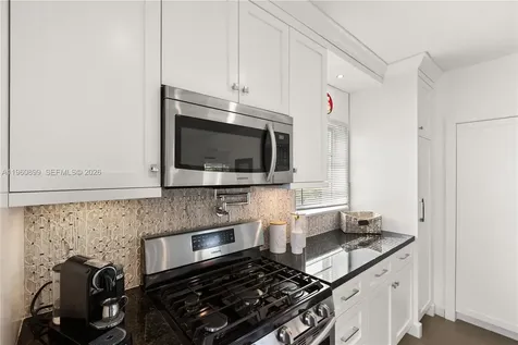 8461 SW 33rd Terrace Miami FL 33155