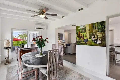 8461 SW 33rd Terrace Miami FL 33155