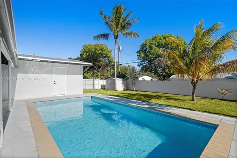 19335 Franjo Road Cutler Bay FL 33157
