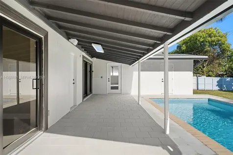 19335 Franjo Road Cutler Bay FL 33157