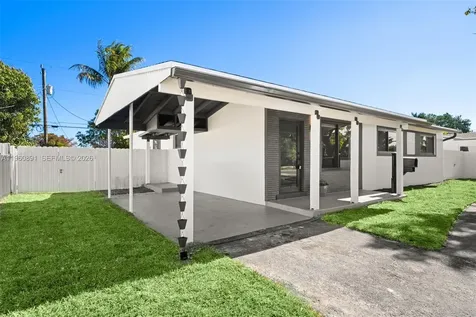 19335 Franjo Road Cutler Bay FL 33157